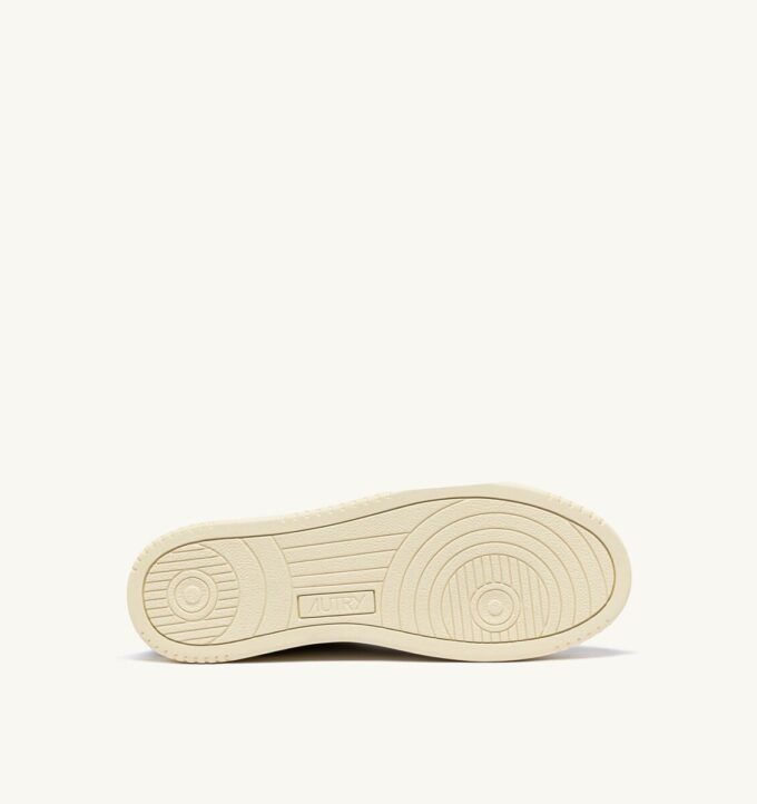 MEDALIST LOW SNEAKERS IN LOFT GRAY AND SPACE BLUE SUEDE MEDALIST LOW SNEAKERS IN LOFT GRAY AND SPACE BLUE SUEDE