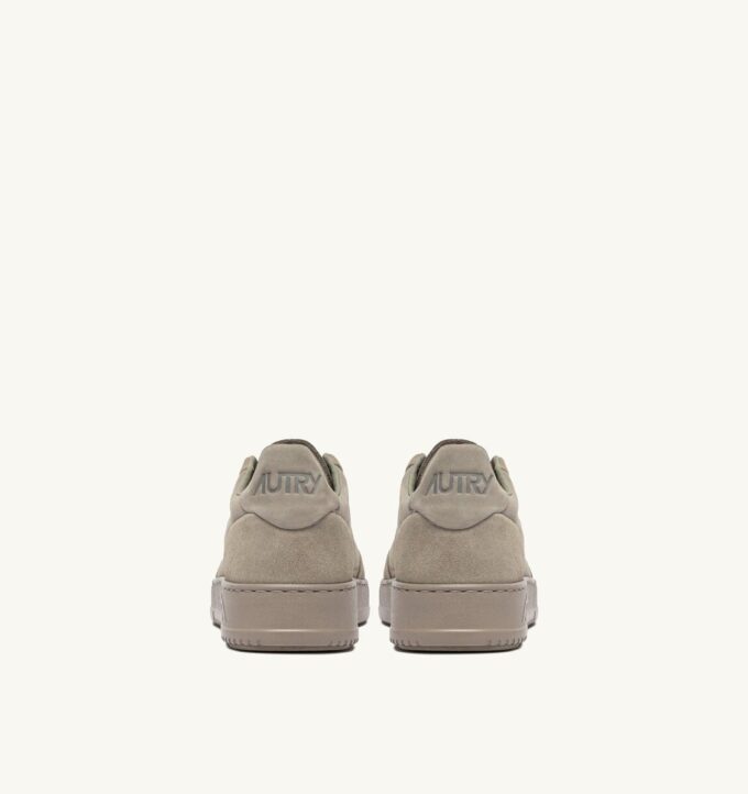 MEDALIST LOW SNEAKERS IN LONDON FOG NUBUCK LEATHER AND SUEDE