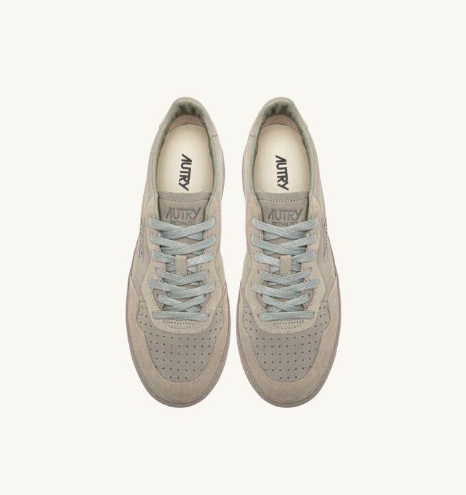 MEDALIST LOW SNEAKERS IN LONDON FOG NUBUCK LEATHER AND SUEDE