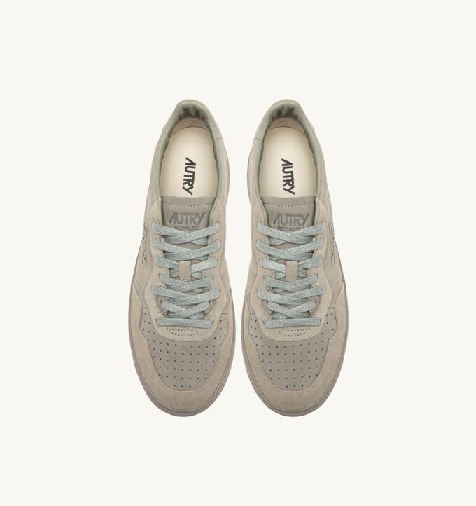 MEDALIST LOW SNEAKERS IN LONDON FOG NUBUCK LEATHER AND SUEDE