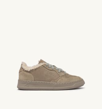 MEDALIST LOW SNEAKERS IN NUBUCK LEATHER SUEDE AND SHEARLING COLOR LONDON FOG
