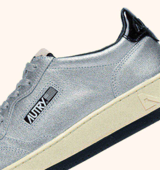 MEDALIST LOW SNEAKERS IN SILVER AND BLACK METALIZED LEATHER