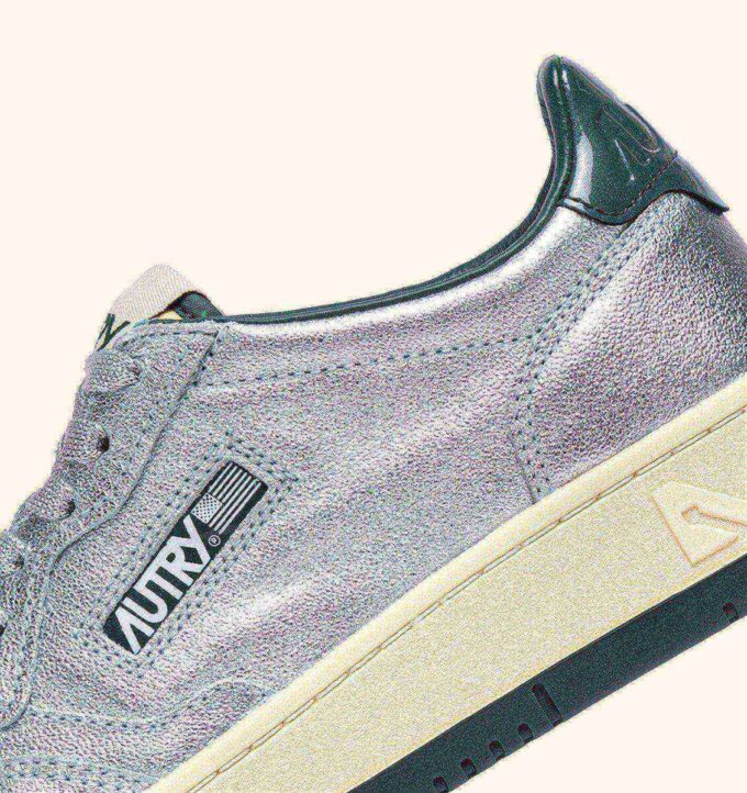 MEDALIST LOW SNEAKERS IN SILVER AND BOTTLE METALIZED LEATHER MEDALIST LOW SNEAKERS IN SILVER AND BOTTLE METALIZED LEATHER