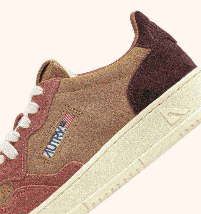 MEDALIST LOW SNEAKERS IN TRICOLOR BONITO STREET AND WINE SUEDE