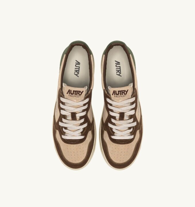 MEDALIST LOW SNEAKERS IN TRICOLOR LAND AND CAPER SUEDE
