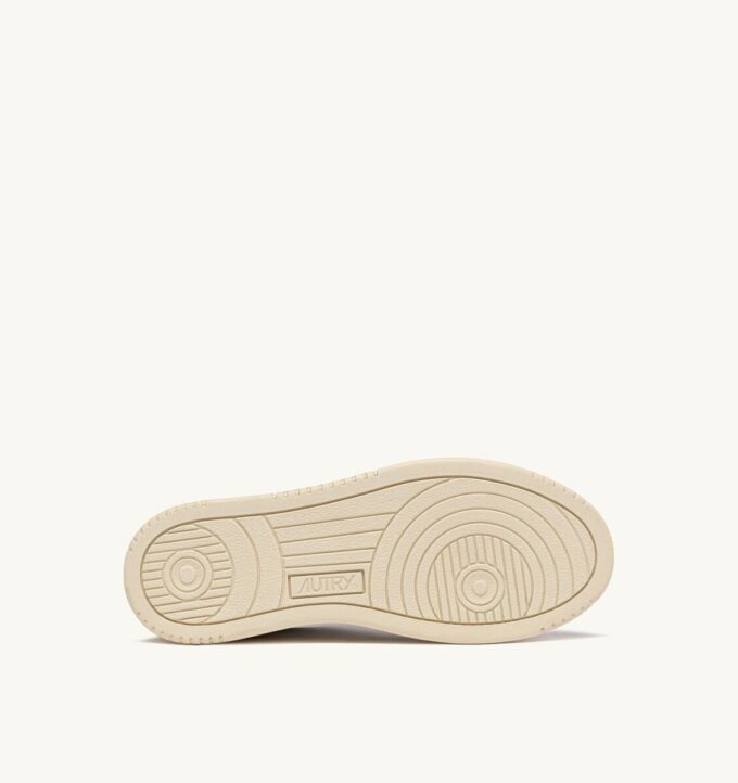 MEDALIST LOW SNEAKERS IN WHITE AND BROWN SUGAR LEATHER