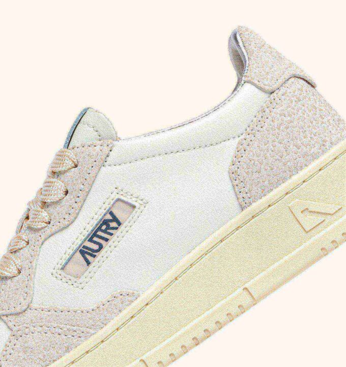 MEDALIST LOW SNEAKERS IN WHITE AND GLITTER LEATHER