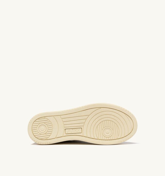 MEDALIST LOW SNEAKERS IN WHITE AND GOLD LEATHER