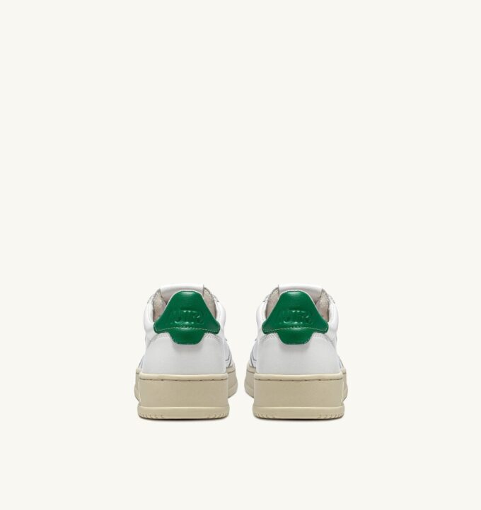 MEDALIST LOW SNEAKERS IN WHITE AND GREEN LEATHER