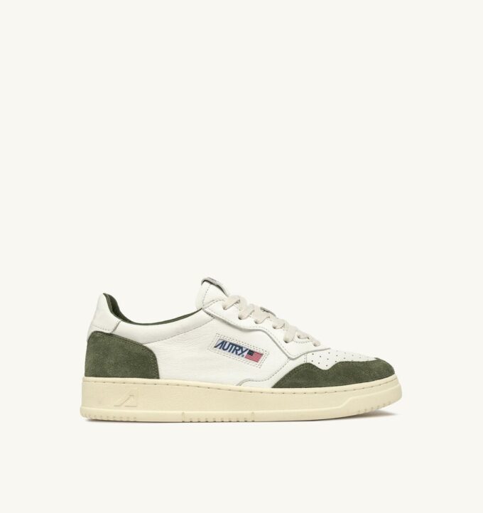 MEDALIST LOW SNEAKERS IN WHITE AND MILITARY LEATHER AND SUEDE