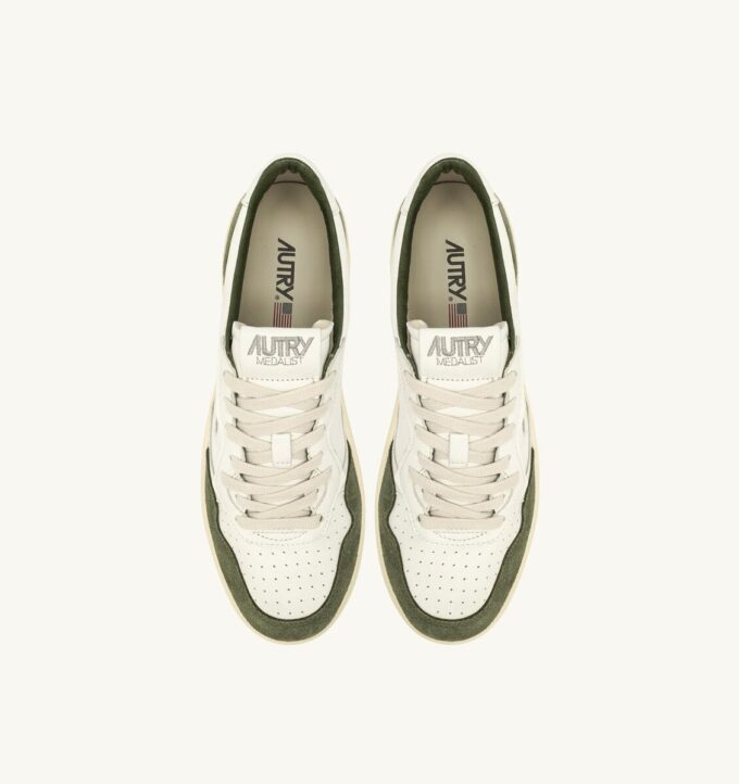 MEDALIST LOW SNEAKERS IN WHITE AND MILITARY LEATHER AND SUEDE