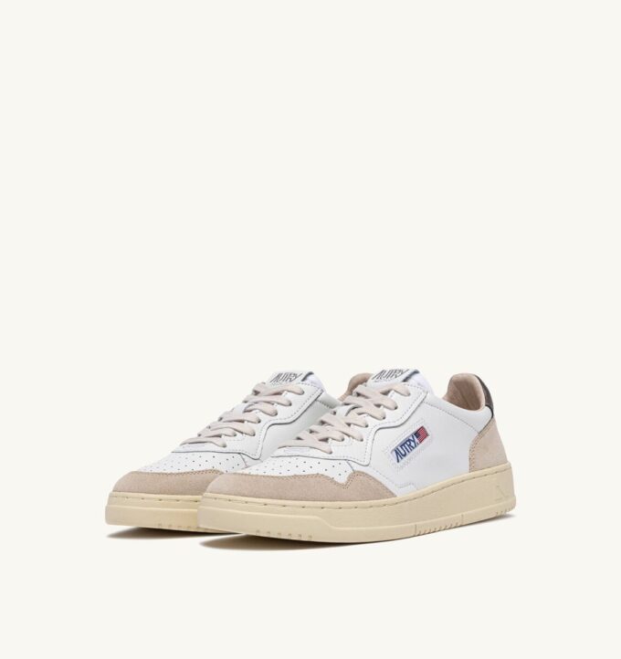 MEDALIST LOW SNEAKERS IN WHITE AND MOREL SUEDE AND LEATHER