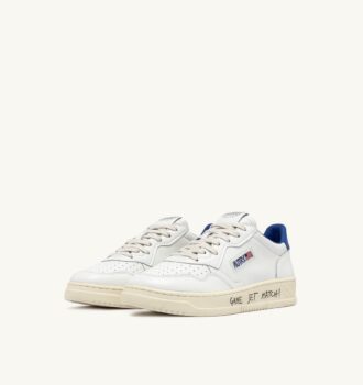 MEDALIST LOW SNEAKERS IN WHITE AND PALACE BLUE LEATHER WITH LETTERING
