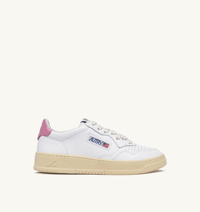 MEDALIST LOW SNEAKERS IN WHITE AND POLIGNAC LEATHER