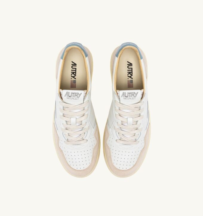 MEDALIST LOW SNEAKERS IN WHITE AND SILVER BLUE LEATHER SUEDE