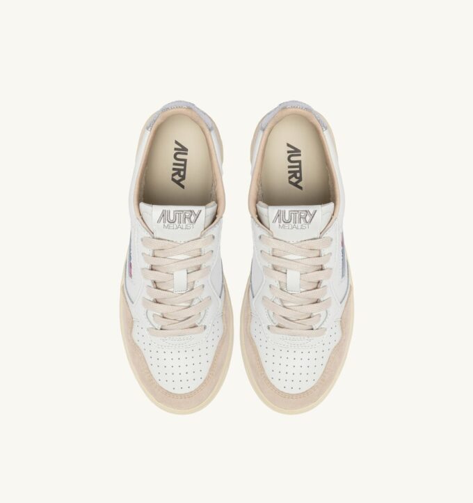 MEDALIST LOW SNEAKERS IN WHITE AND SILVER LEATHER AND SUEDE WITH LETTERING