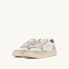 MEDALIST LOW SNEAKERS IN WHITE AND TIDAL FOAM LEATHER