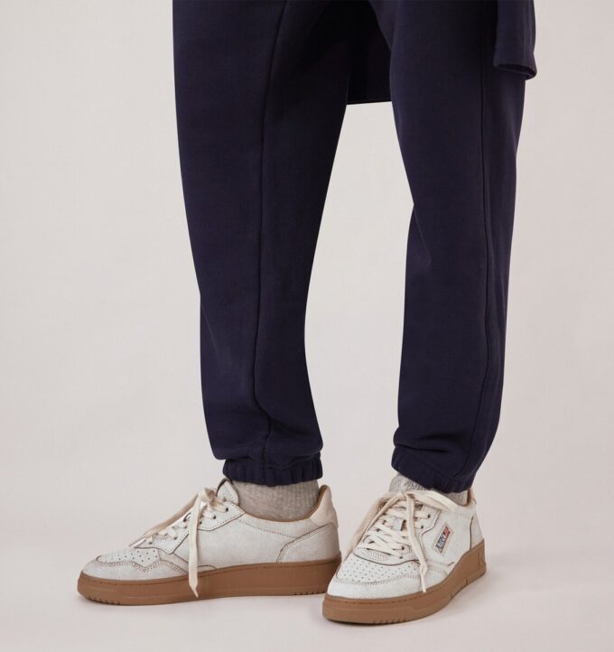 MEDALIST LOW SNEAKERS IN WHITE AND TOBACCO BROWN SCRAPED EFFECT SUEDE