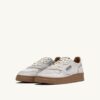 MEDALIST LOW SNEAKERS IN WHITE AND TOBACCO BROWN SCRAPED EFFECT SUEDE