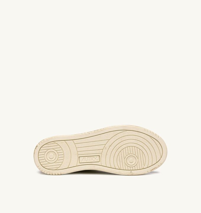 MEDALIST LOW SNEAKERS SUPER VINTAGE IN WHITE AND PLATINUM HAMMERED LEATHER