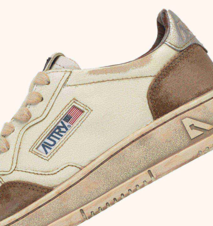 MEDALIST LOW SNEAKERS SUPER VINTAGE IN WHITE AND SILVER LEATHER AND BURNED SUEDE