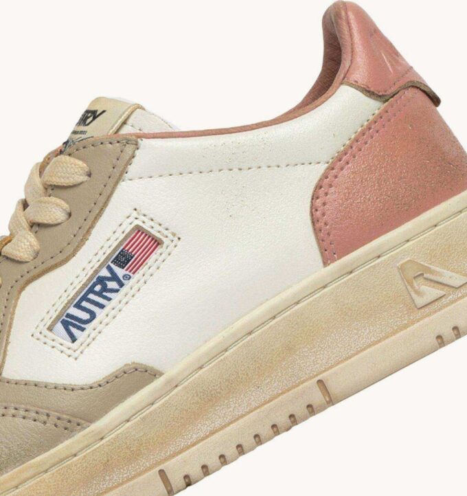 MEDALIST LOW SNEAKERS SUPER VINTAGE IN WHITE CAMEO BROWN AND SAFARI LEATHER