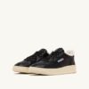 MEDALIST LOW SUPER SOFT SNEAKERS IN BLACK LEATHER