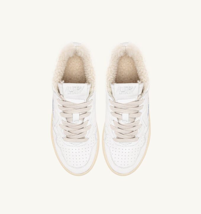 MEDALIST LOW SUPER SOFT SNEAKERS IN WHITE LEATHER MEDALIST LOW SUPER SOFT SNEAKERS IN WHITE LEATHER