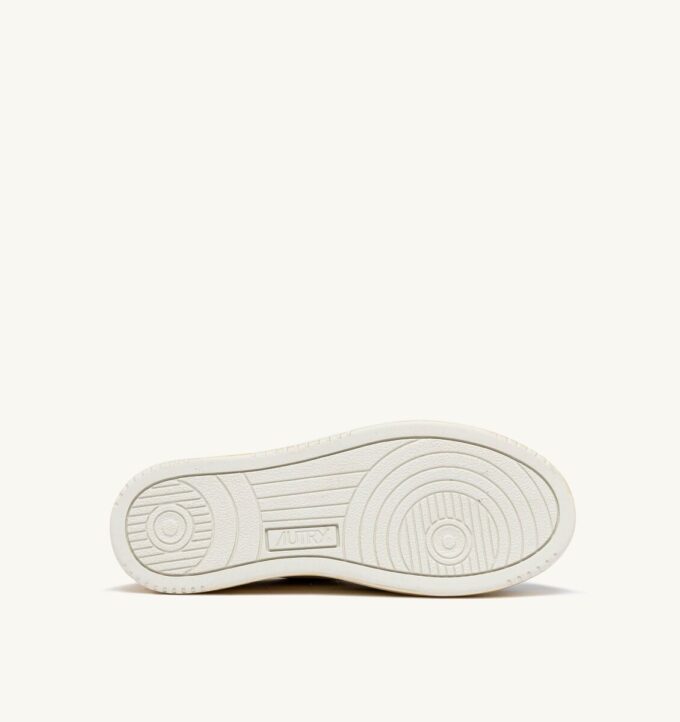 MEDALIST LOW SUPER VINTAGE SNEAKERS IN MARSHMALLOW AND SILVER-BLUE LEATHER