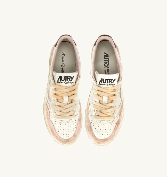 MEDALIST LOW SUPER VINTAGE SNEAKERS IN NUDE AND SEPIA LEATHER SUEDE