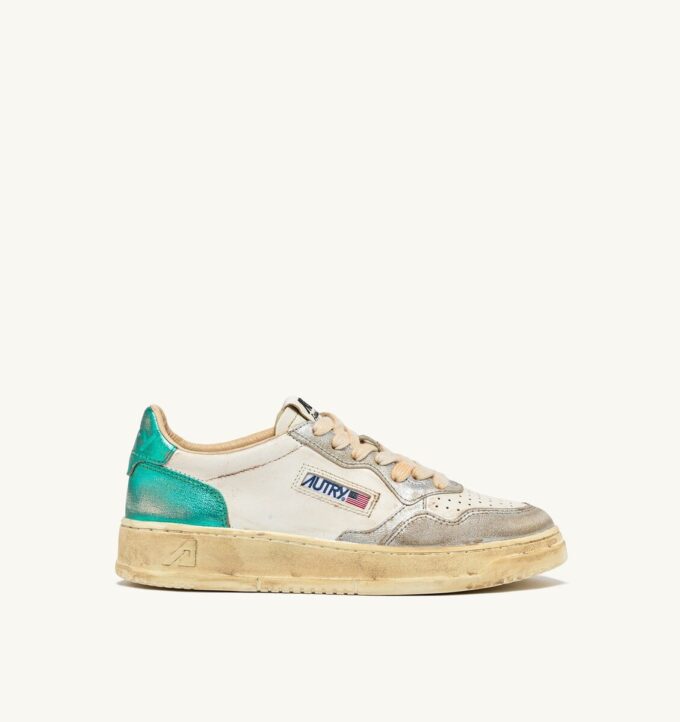 MEDALIST LOW SUPER VINTAGE SNEAKERS IN SILVER AND AQUA BRUSHED LEATHER