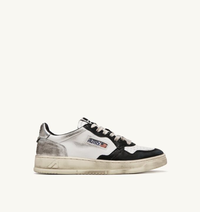 MEDALIST LOW SUPER VINTAGE SNEAKERS IN WHITE BLACK AND SILVER LEATHER