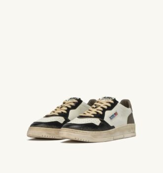 MEDALIST LOW SUPER VINTAGE SNEAKERS IN WHITE COVERT GREEN AND BLACK