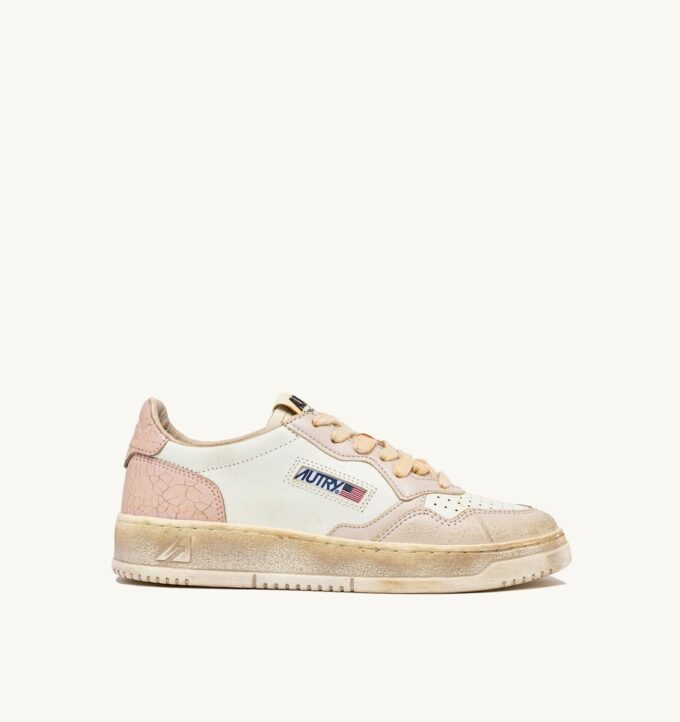 MEDALIST LOW SUPER VINTAGE SNEAKERS IN WHITE PEACHWHIP AND GRAY