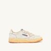 MEDALIST LOW SUPER VINTAGE SNEAKERS IN WHITE SCRUBBED LEATHER