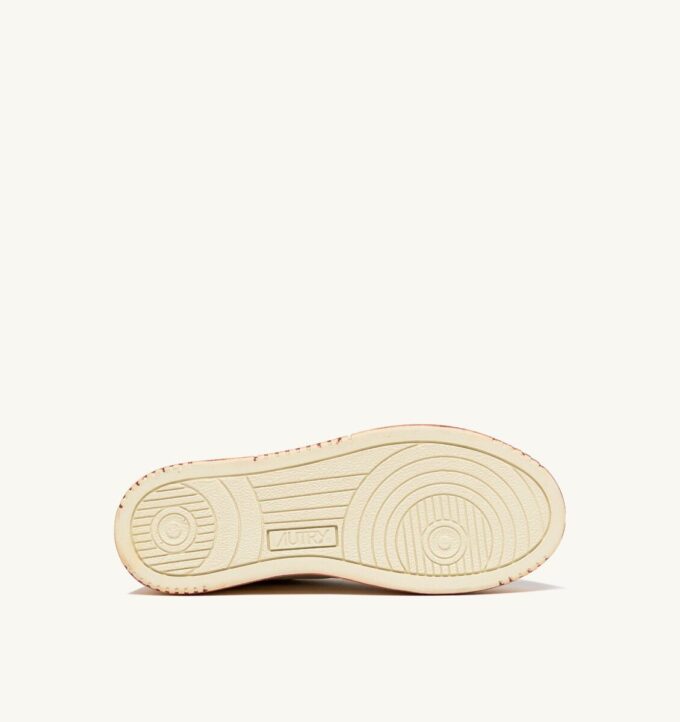 MEDALIST LOW SUPER VINTAGE SNEAKERS IN WHITE SCRUBBED LEATHER