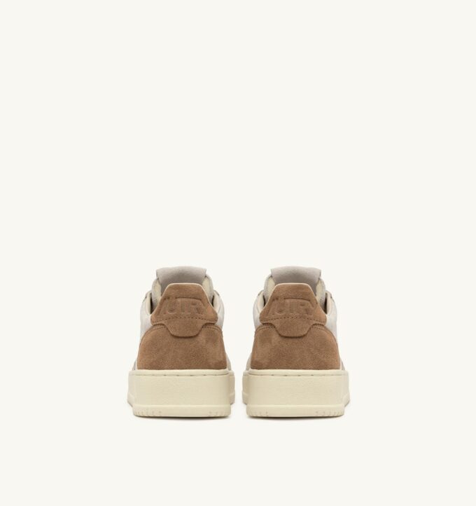 MEDALIST LOW TRICOLOR SNEAKERS IN SAND AND CIGAR SUEDE