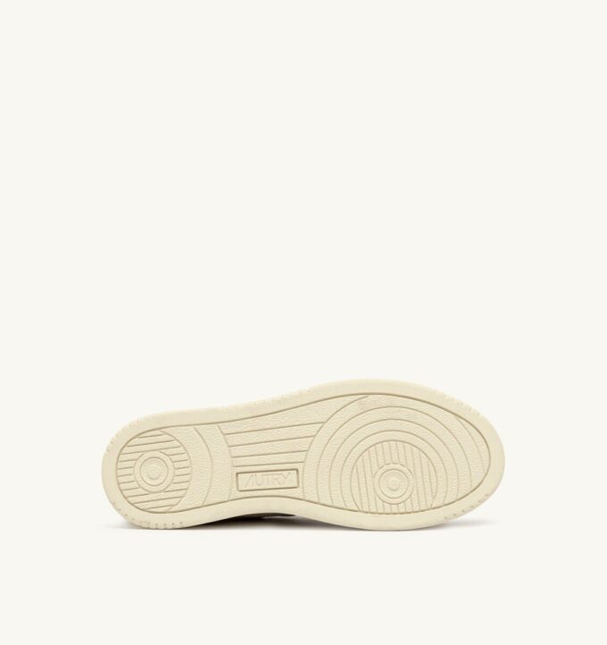 MEDALIST LOW TRICOLOR SNEAKERS IN SAND AND CIGAR SUEDE