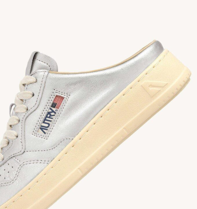 MEDALIST MULE SNEAKERS IN SILVER NAPA LEATHER
