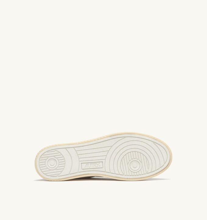 MEDALIST MULE SNEAKERS IN WHITE NAPA LEATHER