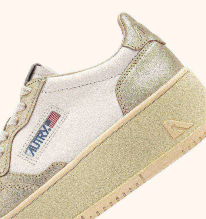 MEDALIST PLATFORM SNEAKERS IN WHITE AND PLATINUM LEATHER