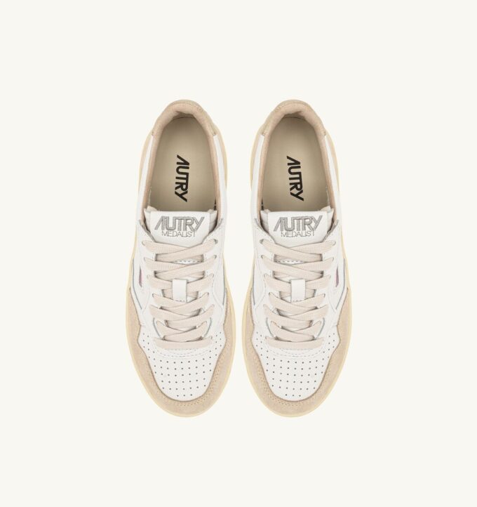 MEDALIST PLATFORM SNEAKERS IN WHITE AND PLATINUM SUEDE AND LEATHER