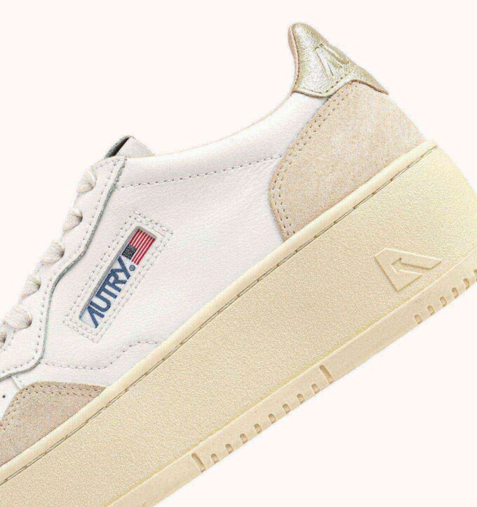 MEDALIST PLATFORM SNEAKERS IN WHITE AND PLATINUM SUEDE AND LEATHER