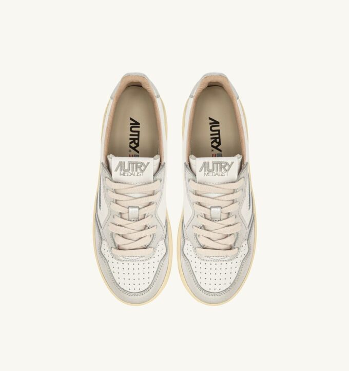 MEDALIST PLATFORM SNEAKERS IN WHITE AND SILVER LEATHER