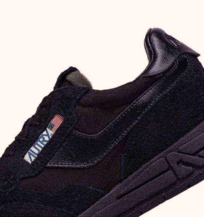 REELWIND LOW SNEAKERS IN BLACK NYLON AND SUEDE
