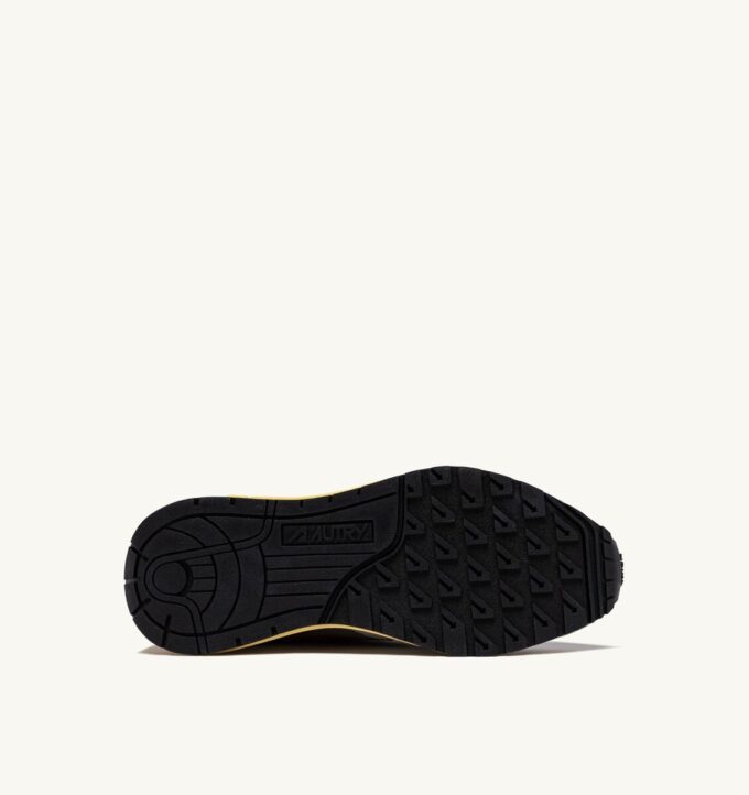 REELWIND LOW SNEAKERS IN GRAY AND MOON SUEDE AND MESH