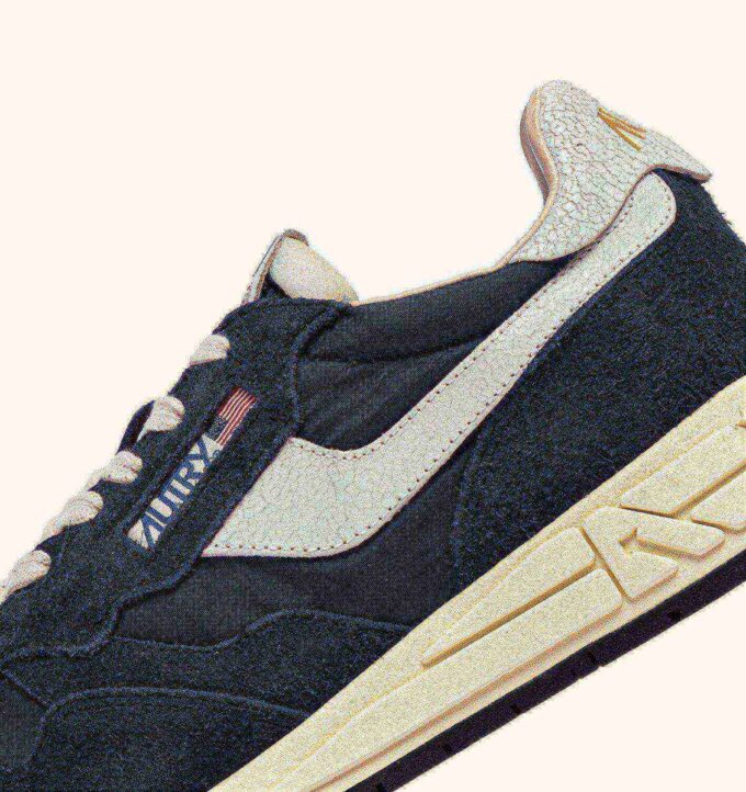 REELWIND LOW SNEAKERS IN NYLON AND SUEDE BLUE SPACE AND WHITE