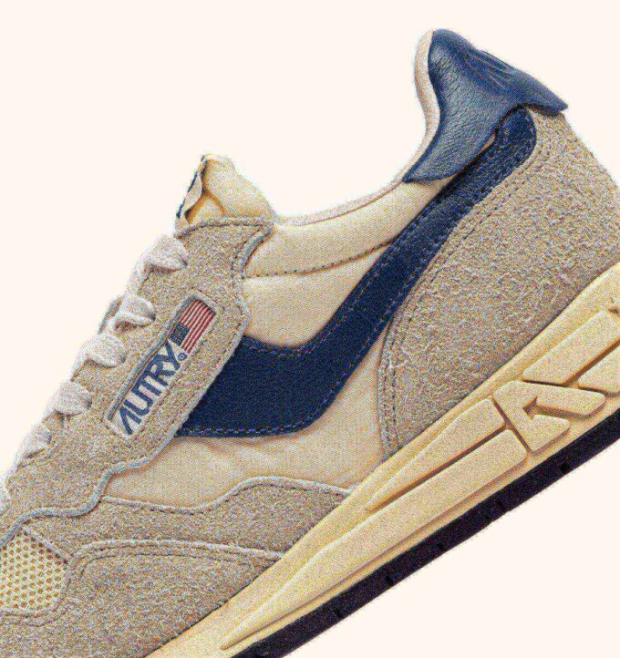 REELWIND LOW SNEAKERS IN NYLON SUEDE AND LEATHER COLOR ECRU AND ENSIGN BLUE