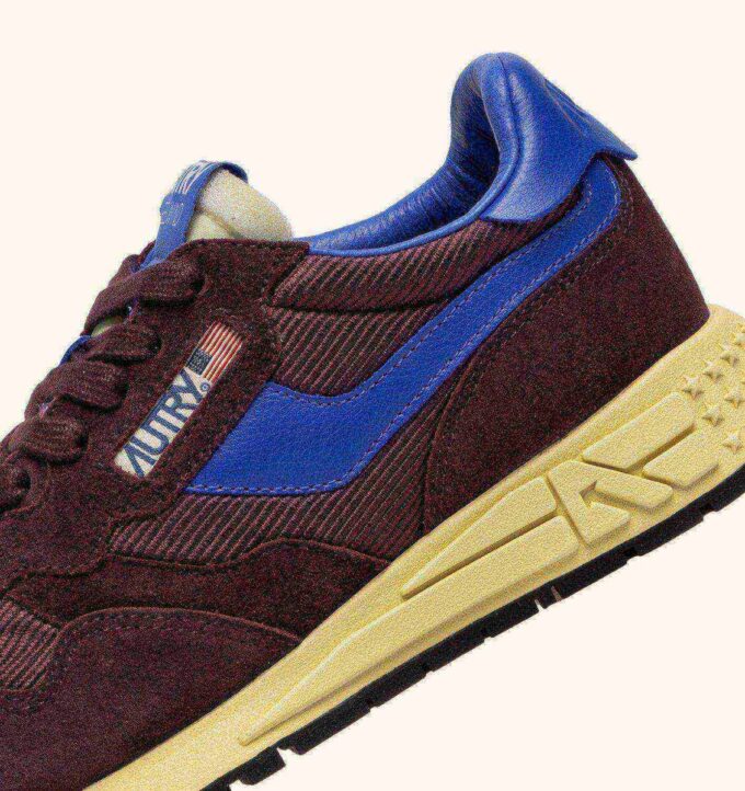REELWIND LOW SNEAKERS IN TAUPE AND VICTORIA BLUE SUEDE AND MESH