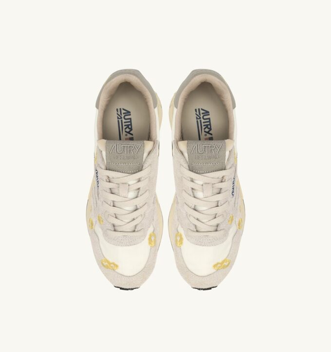 REELWIND LOW SNEAKERS IN WHITE AND BUTTERCUP EMBROIDERY REELWIND LOW SNEAKERS IN WHITE AND BUTTERCUP EMBROIDERY